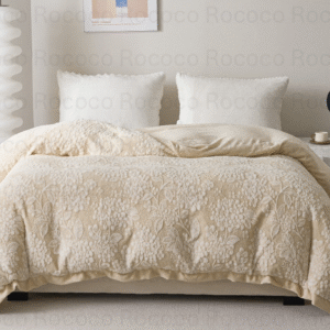 Dov n’ Done Ivory Garden Quilt